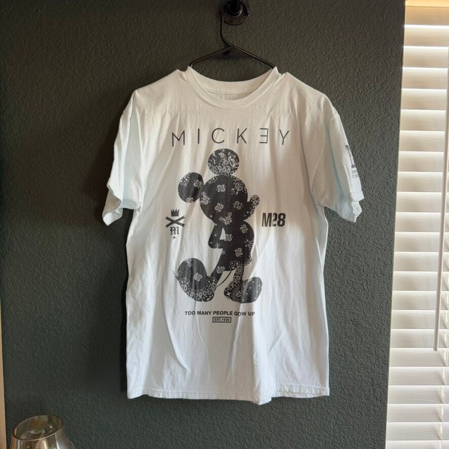 DISNEY x Neff Mickey Mouse Men's Medium White T-Shirt Short Sleeve Logo