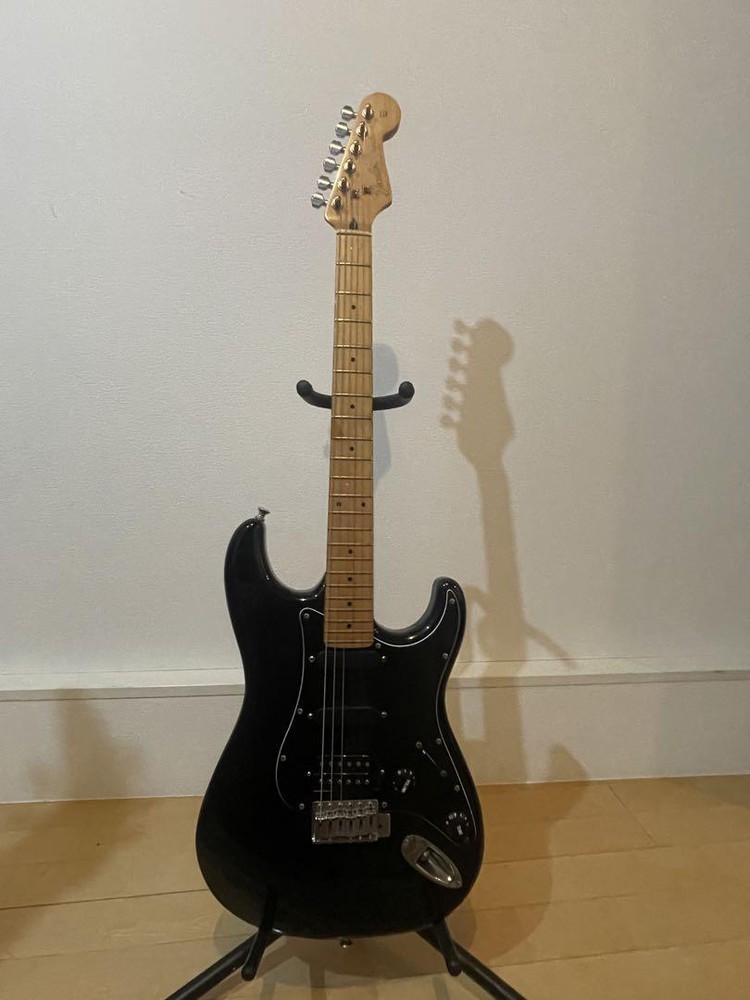 Fender Japan Stratocaster Black Safe Packing!