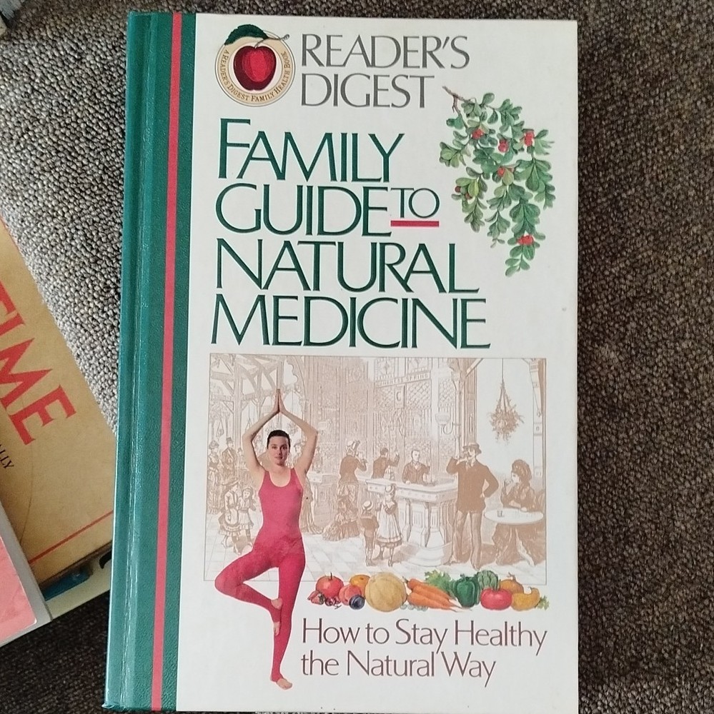 Reader's Digest Family Guide to Natural Medicine Hardcover Illustrated Book