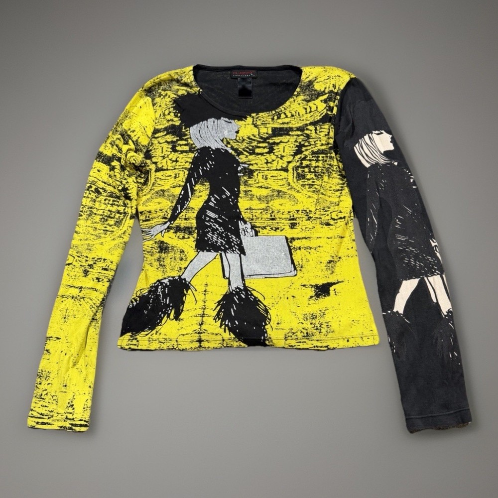 Vtg Y2K Custo Barcelona Black & Yellow Abstract Graphic Long Sleeve Size S-MWoman In Black Dress Carrying Suitcase-image