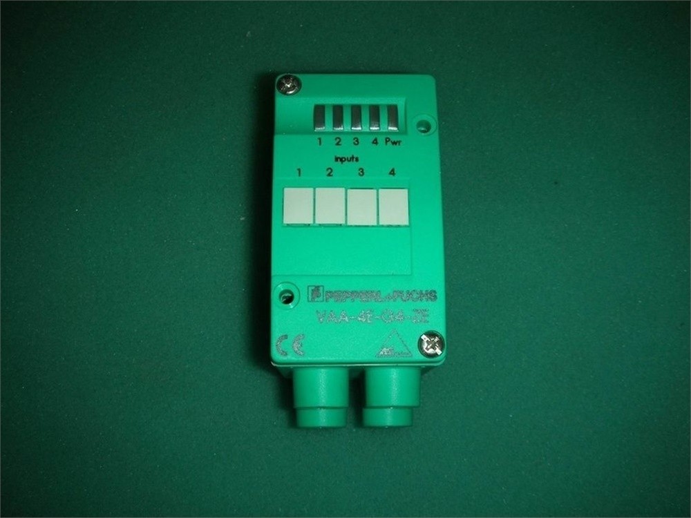 Used VAA-4E-G4-ZE Pepperl / Fuchs Tested 1Pc ou