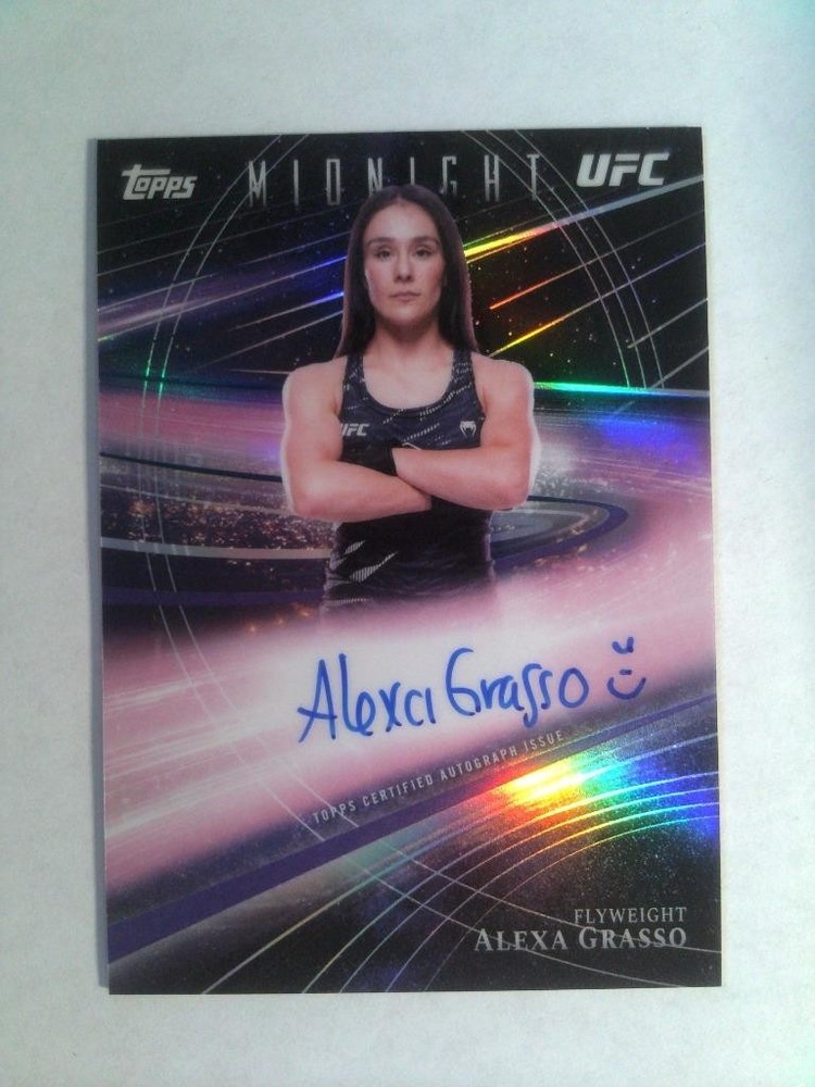 2026 Topps Midnight UFC - Horizon Signatures - Autograph - Alexa Grasso