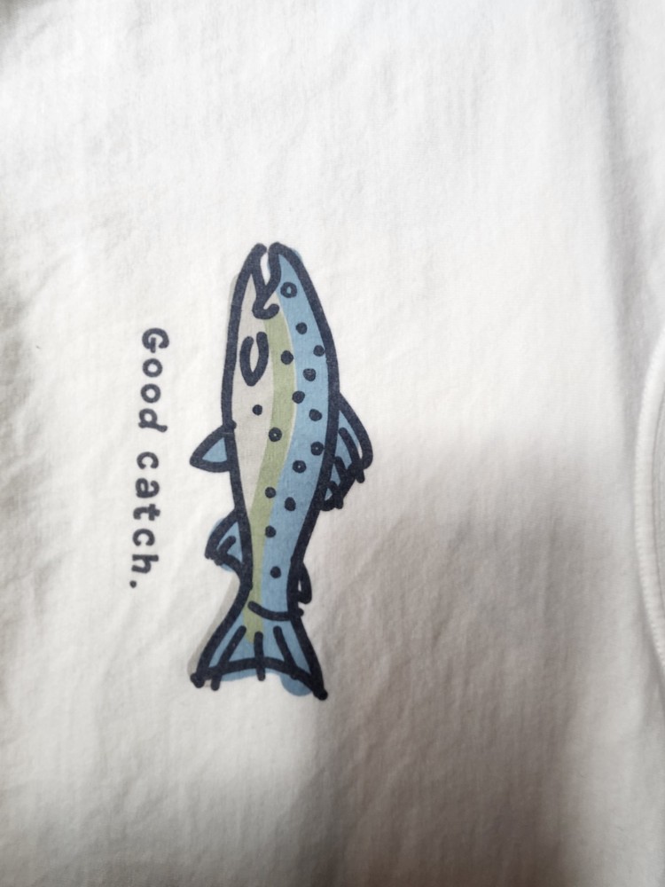 Life Is Good Good Catch Pattern Mens T-Shirt Size M. No Defects.