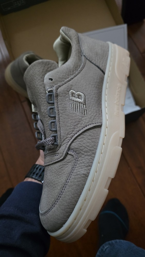 New Balance Allerdale Made in England Roasted Cashewsize 10
