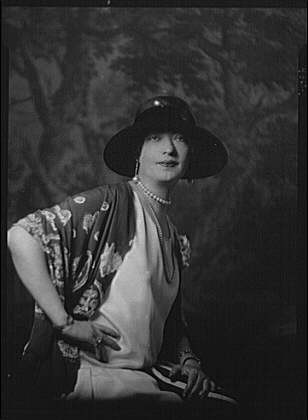 Photo:Banner,Rhoda,Miss,portrait photograph,women,Arnold Genthe,1924