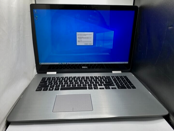 Dell Inspiron 17-7779 Intel Core i7-7500U @ 2.70GHz 16GB RAM 256GB SSD - C Grade