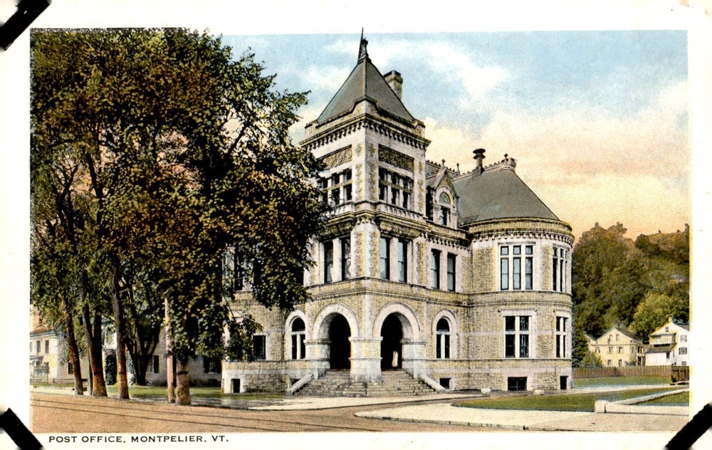 Post Office, Montpelier, VT Postcard