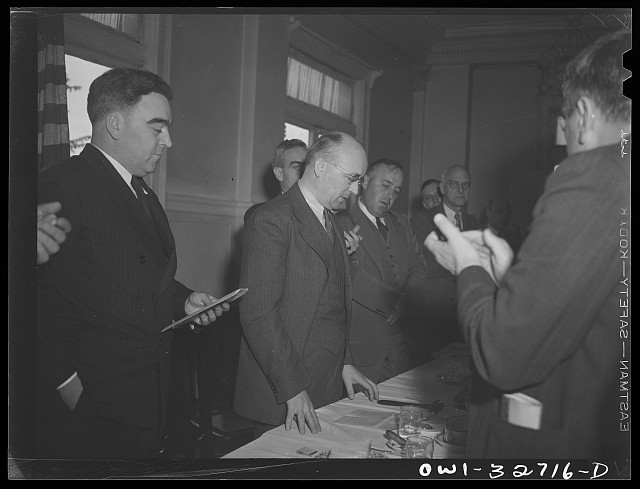 Oswego NY Czechoslovakian Consul Rotary Club Luncheon 1943 United Nations Week
