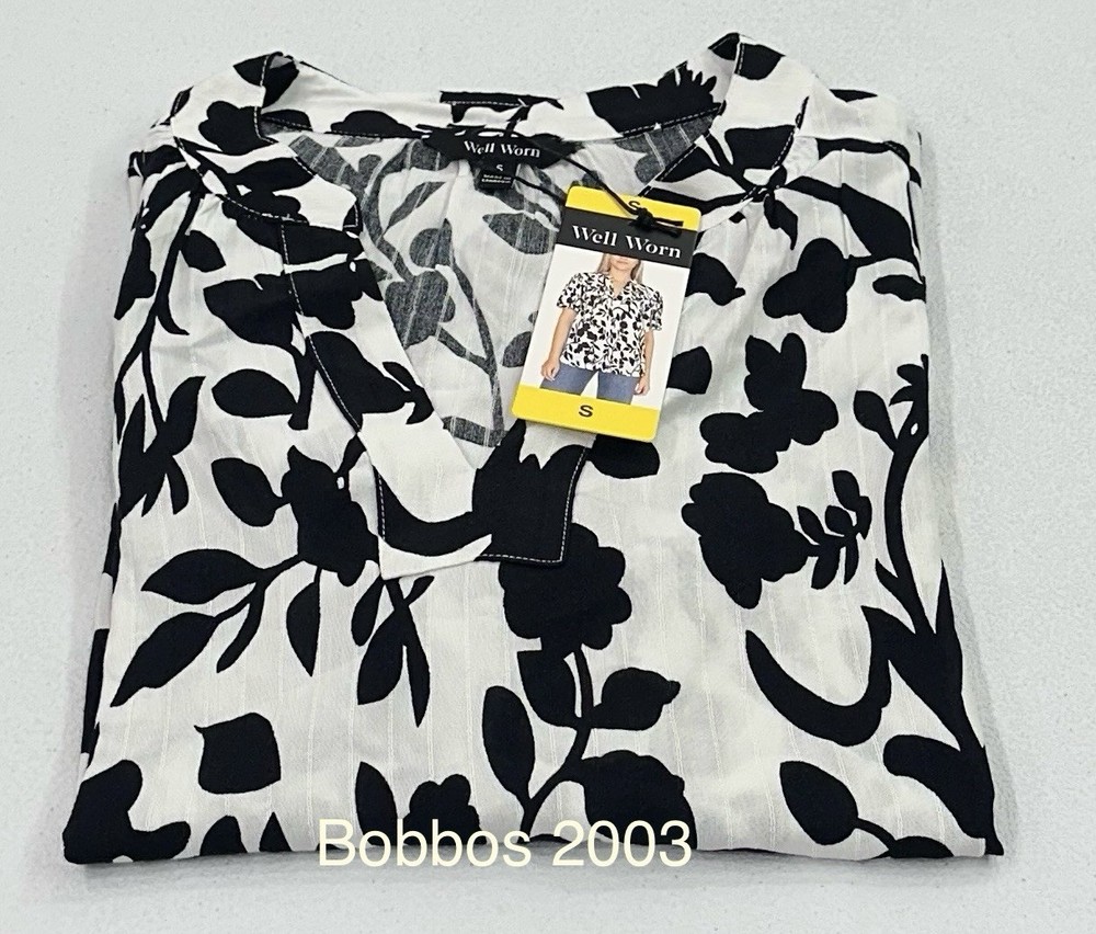 Well Worn Women's Short Sleeve V-Neck Blouse, Black/White, Size S