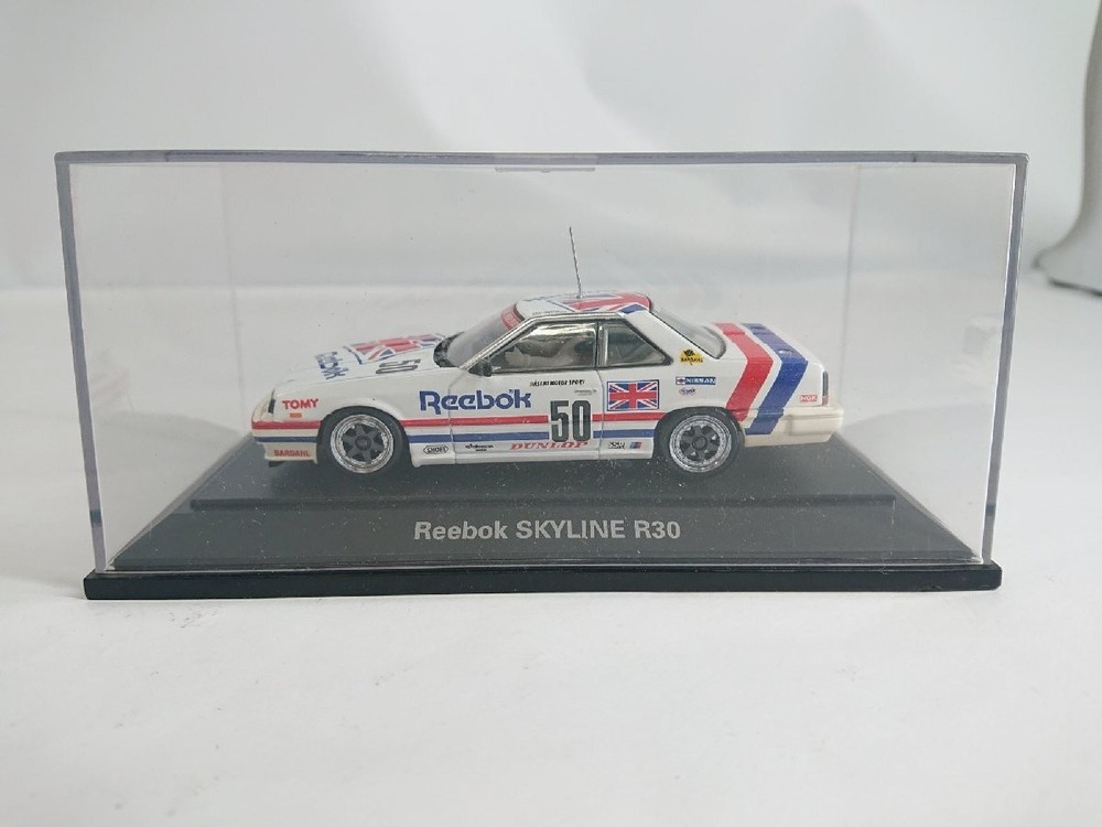 Takara Tomy Tomica 1/43 Reebok Skyline R30 #50