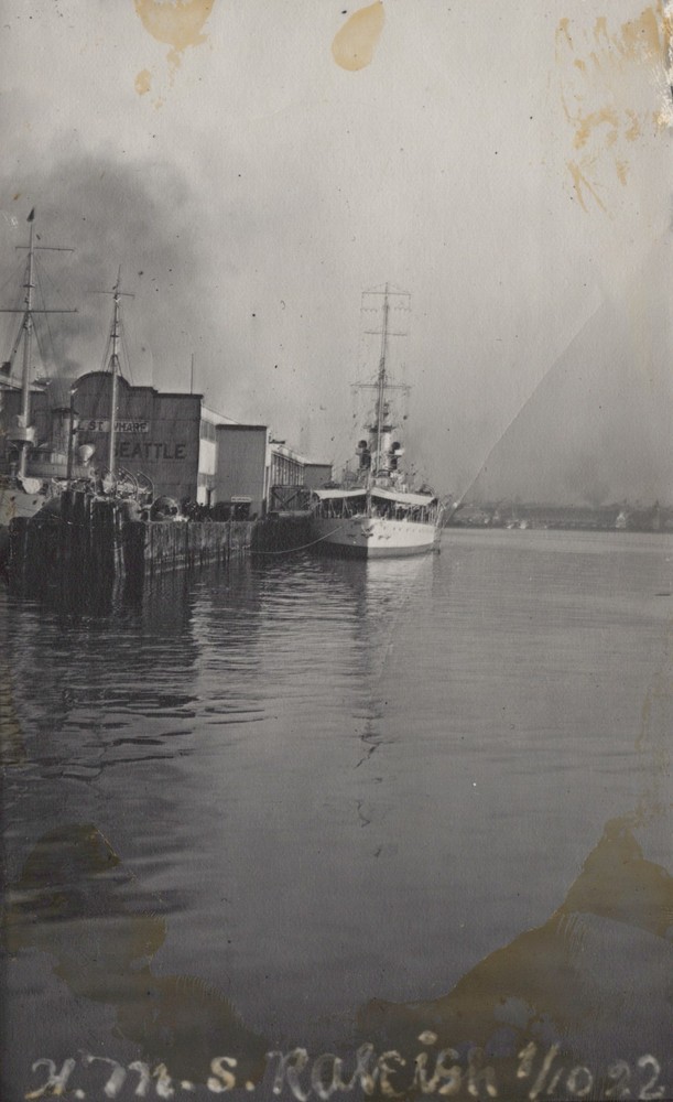 Seattle WA Washington ~ photograph of RMS Raleigh 1/10/1922