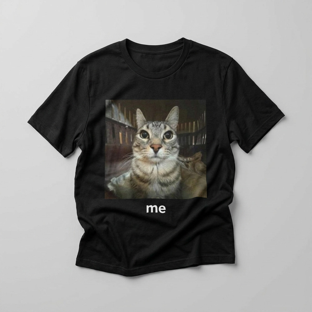 Tabby Cat Face Tee | Cat Portrait T-Shirt