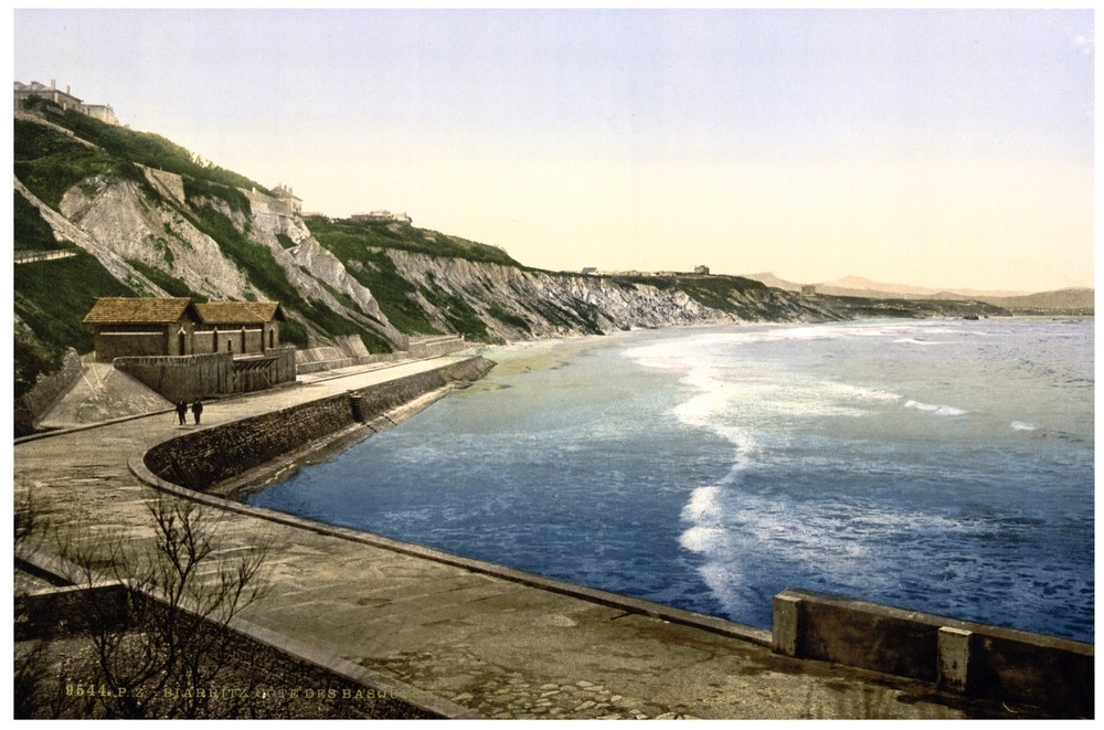 5420.Small town on bay.quiet ocean.people walking.POSTER.Decoration.Graphic Art