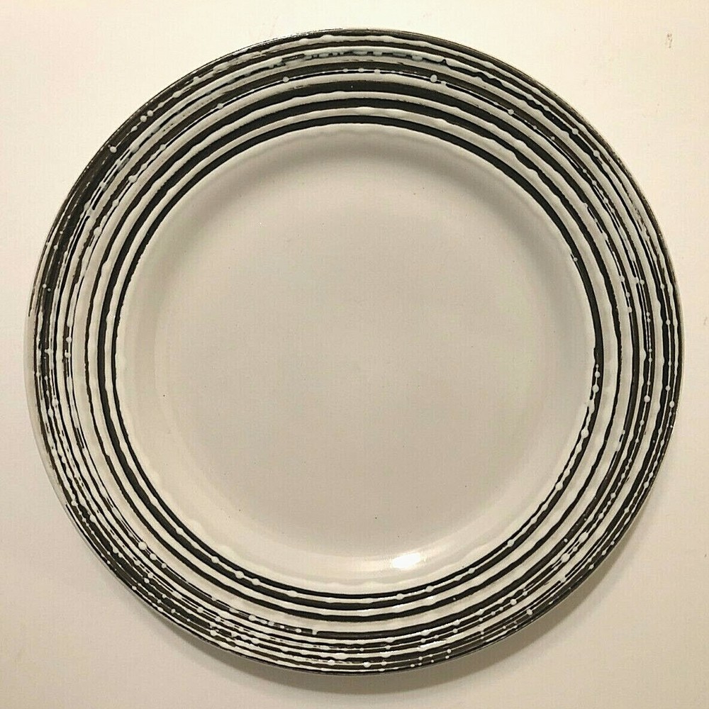 Pfaltzgraff Bryson Contemporary White Black Edging Ceramic 8 1/4
