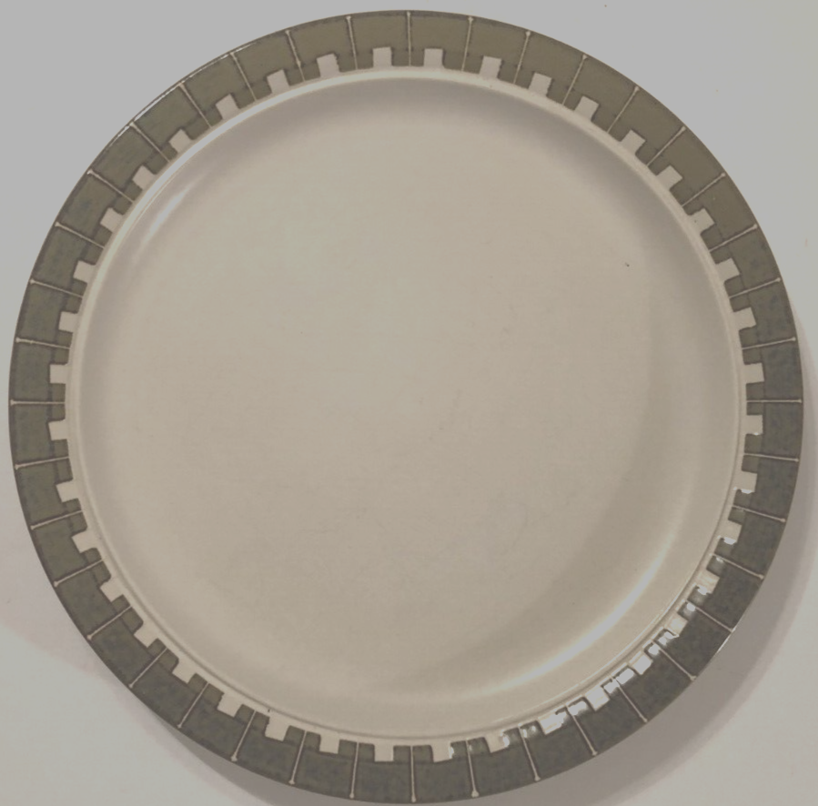KASUGA Moonglow Patio Round White Green Trim Platter Vintage Chop Plate 12 1/4