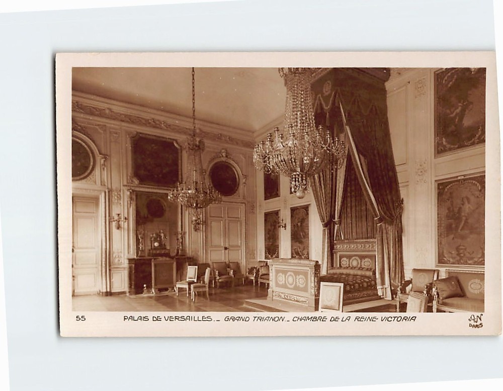 Postcard Chamber De la Reine Victoria  Grand Trianon Versailles France