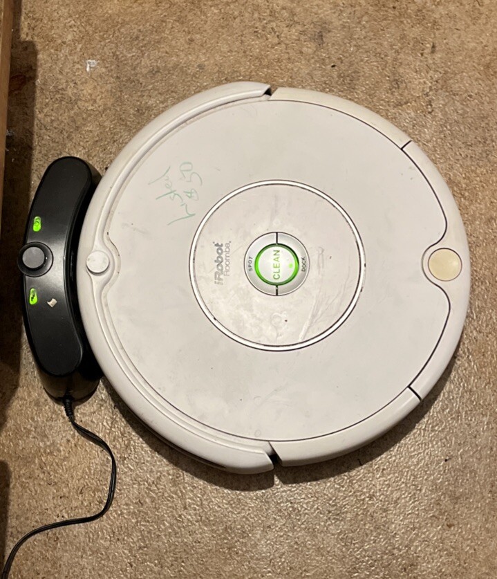 iRobot Roomba Vacuum Cleaner with Charging Dock
