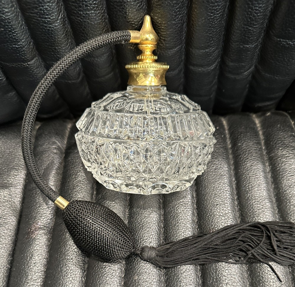Victorian Cut Crystal Vintage Perfume Atomizer with Brass Top A+18E