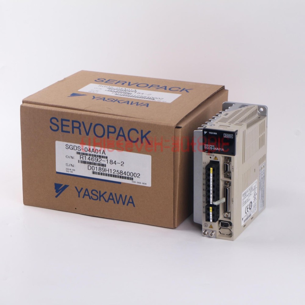 One New Yaskawa Servo Drive Sgds-04A01A