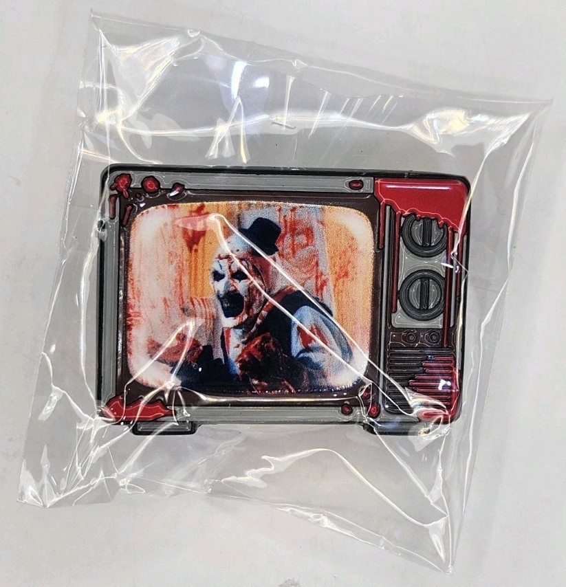 Terrifier Art The Clown Mystery Lapel Pin Television Set Chase Rare New Sealed
