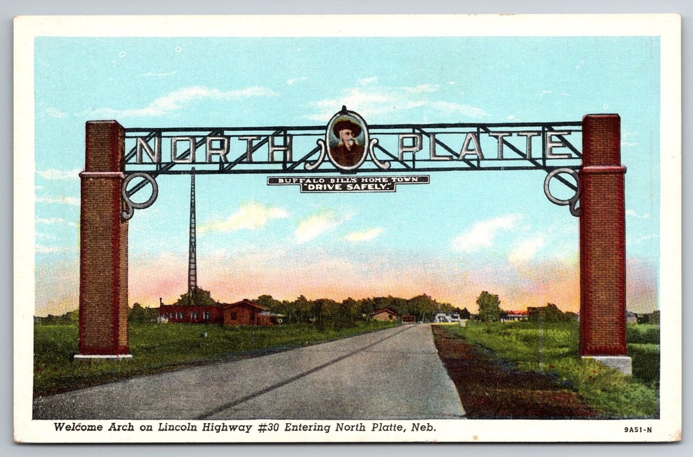 North Platte, NE, Welcome Arch, Lincoln Highway, Vintage Postcard