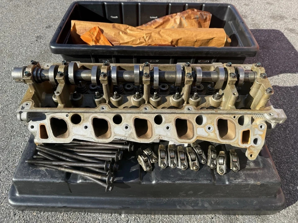 2000-2004 Ford Excursion 6.8L 2V 2 Valve Left Cylinder Head 1C2E-6090-A OEM 1945