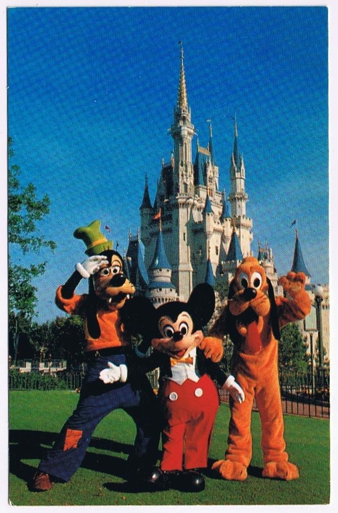 Postcard Walt Disney World Mickey Mouse Goofy & Pluto Cinderella Castle
