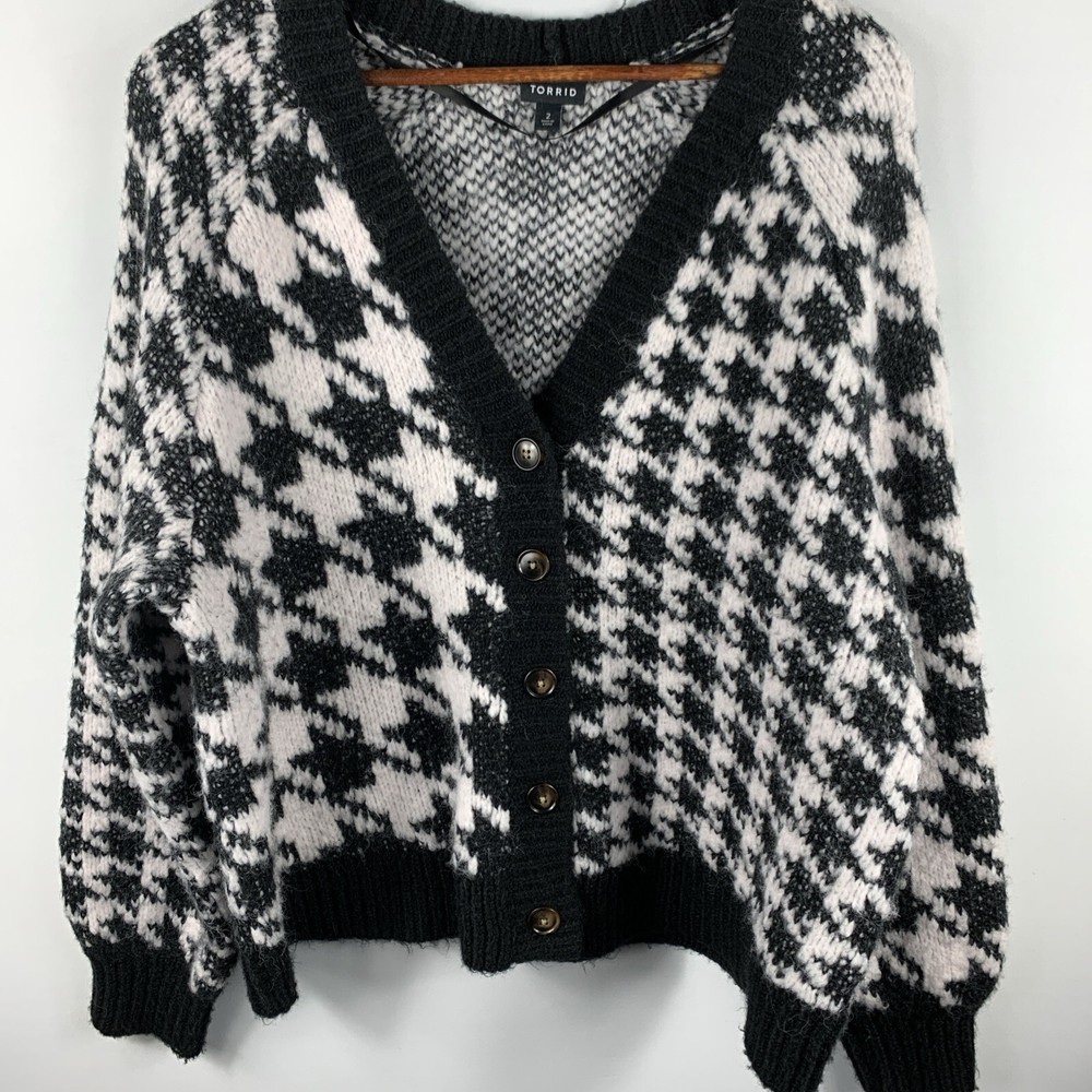 Torrid Women's Size 2 Black White Houndstooth Button Front Chunky Soft Cardigan