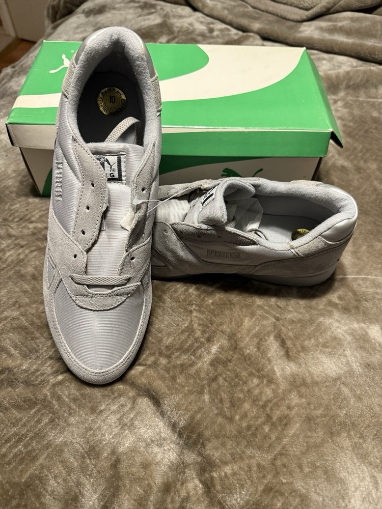 Vintage Women’s Puma Shoes, Walking Size 10, NEW