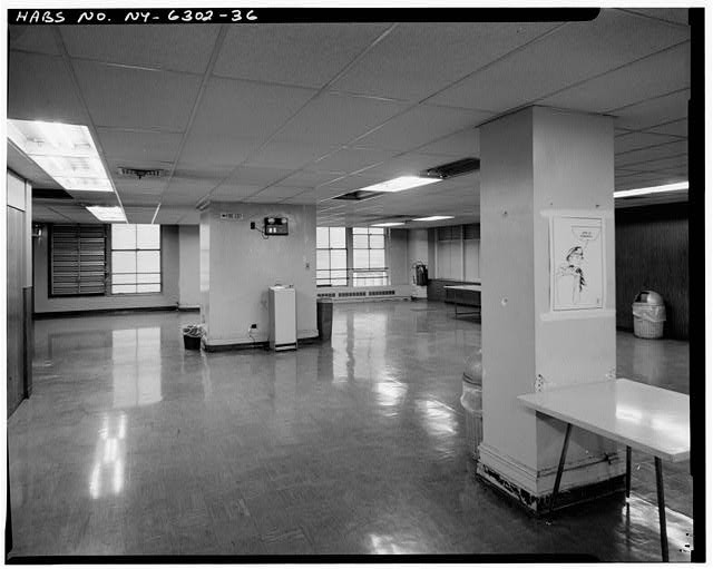 36. FOURTH FLOOR, LOOKING SOUTHWEST IN CAFETERIA - Grand Central Post Office