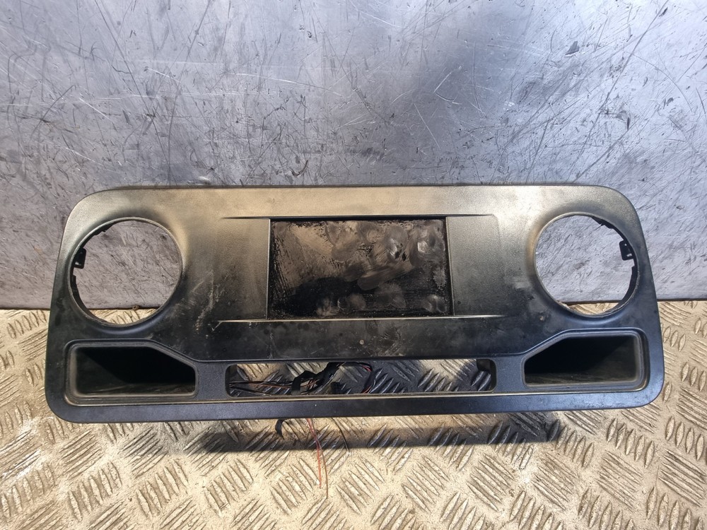 MERCEDES SPRINTER 314 DISPLAY SCREEN & TRIM A9079001703 W907 PANEL VAN 2019