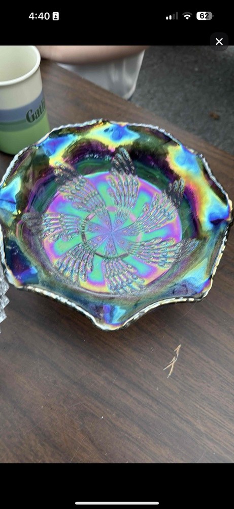 Carnival Glass Fenton GORGEOUS AMETHYST Bowl With Butterfly And Berry Pattern