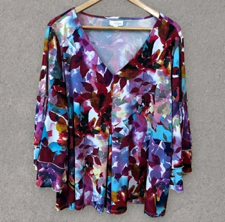 Cupio 2X Beautiful Floral Tulip Split Sleeve Tie Sleeve Colorful Top