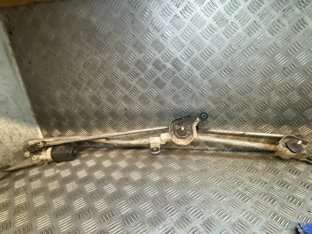 2006 NISSAN NOTE FRONT WINDSCREEN WIPER MOTOR W/ LINKAGE 653032264