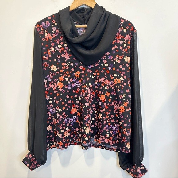 Floral Sheer Sleeve Cowl Neck Blouse in Black L