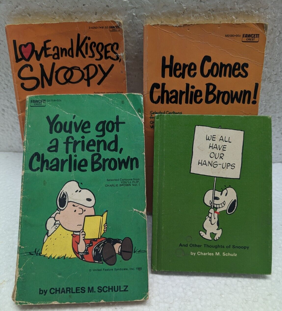 Vintage 1970’s 80 Lot Of 4 Peanuts Snoopy Charlie Brown Fawcett paperback books
