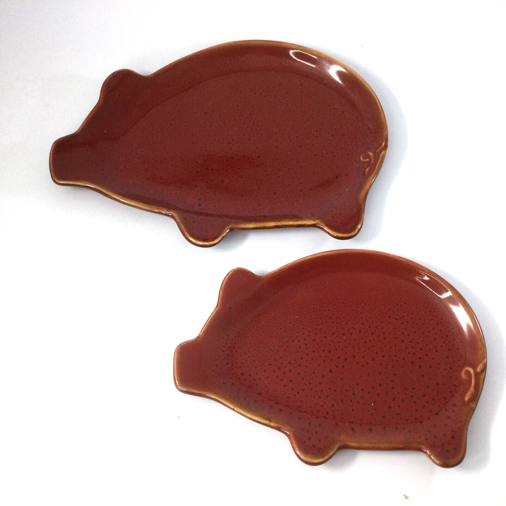 Serving Appetizer Snack Burgundy Color Ceramic Plates Pig Shape Set 2