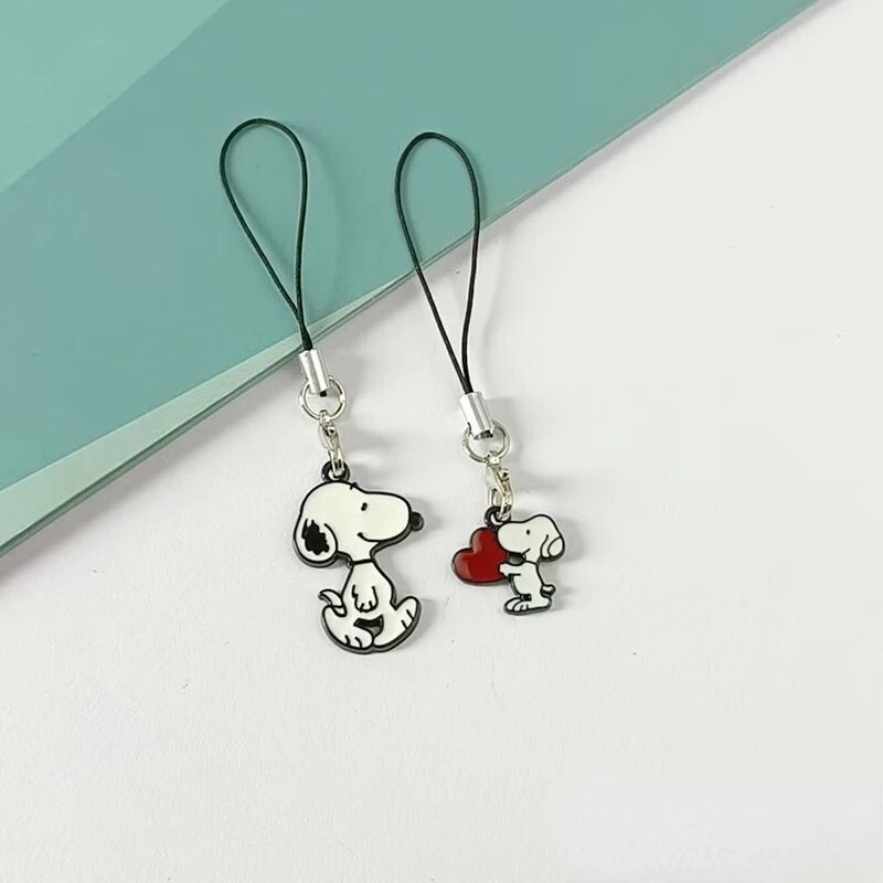 Snoopy Cartoon Bag – Cute & Versatile Keychain, Lanyard, and Phone Decoration