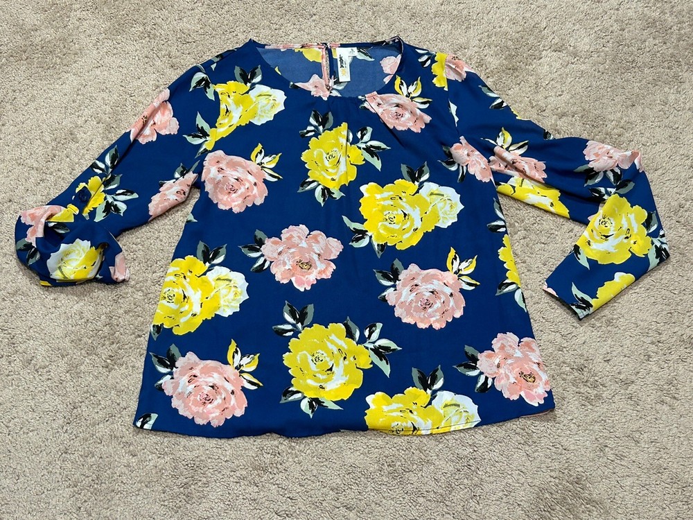 Lara Womens Shirt Size Small Multicolor Floral Print Flowy Classic Dressy