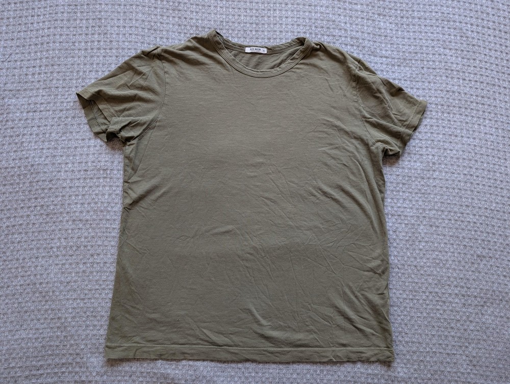 Buck Mason Shirt Mens Medium Green Solid Made USA 100% Cotton Crewneck Tee