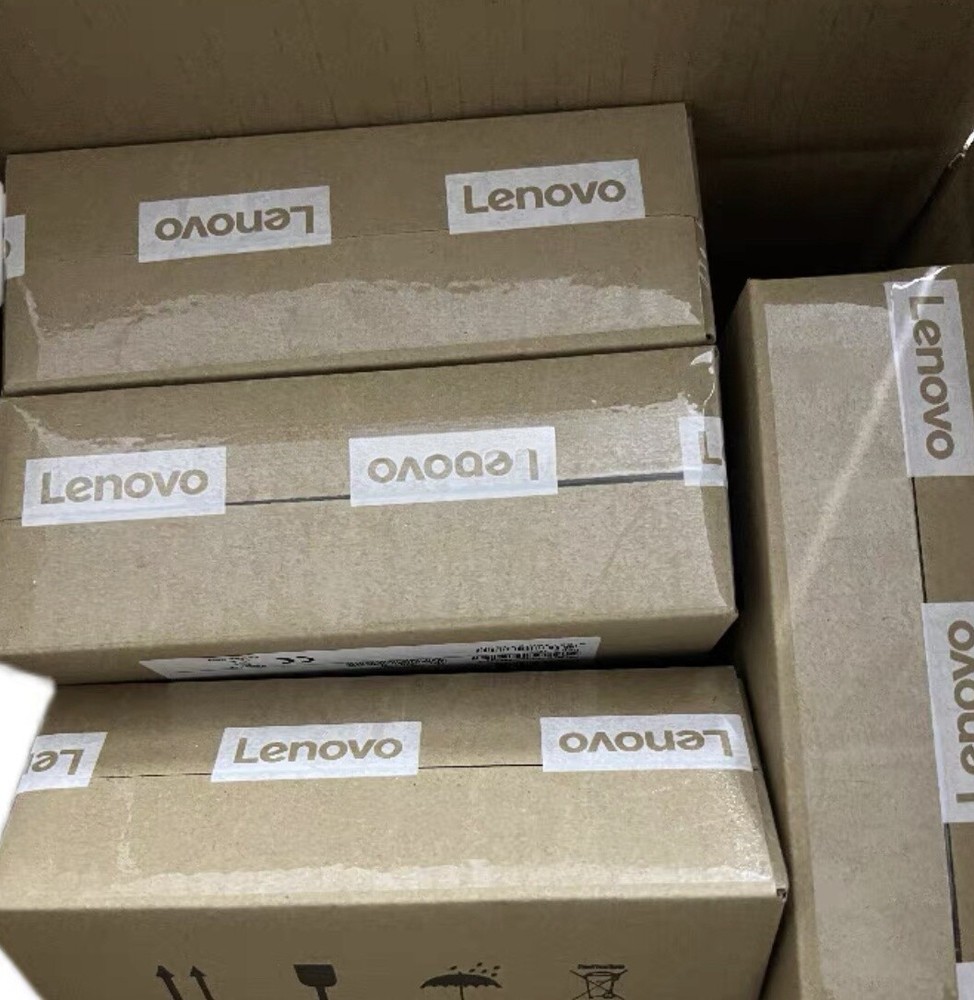 Lenovo 300GB System 00WG686 00WG865 10K RPM 12Gbps 2.5