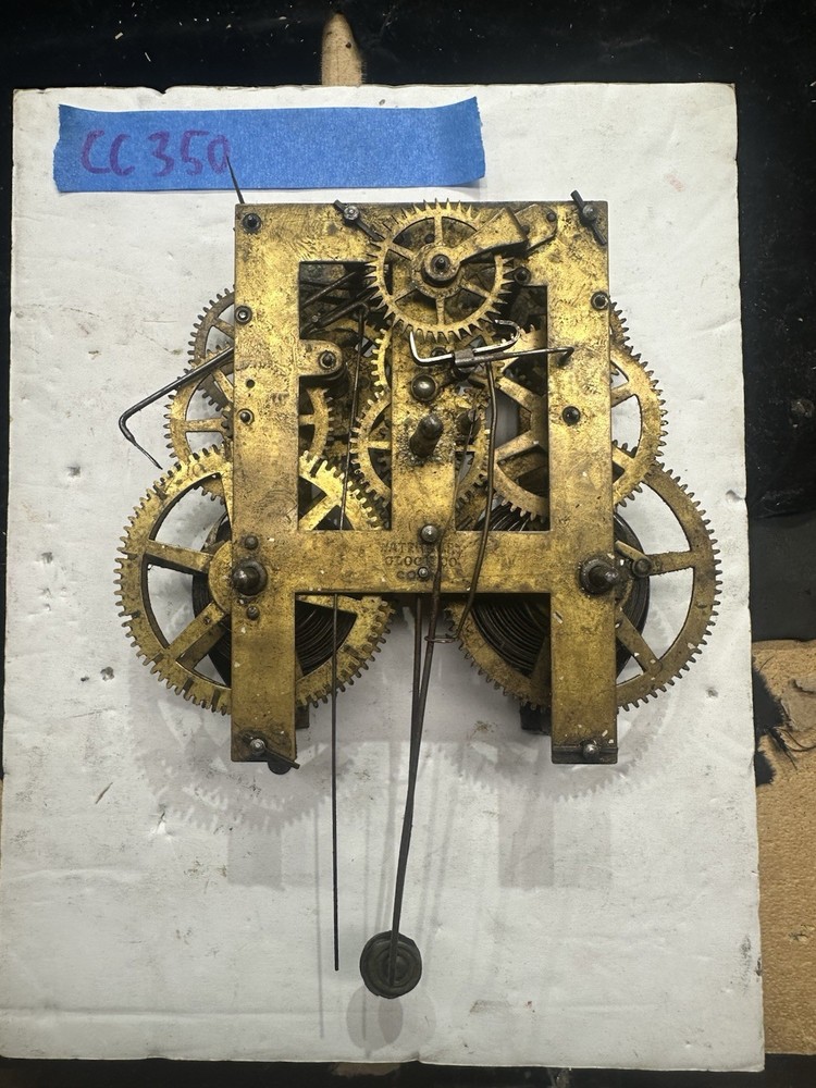(Cc351) - Antique Waterbury Wall Clock Movement