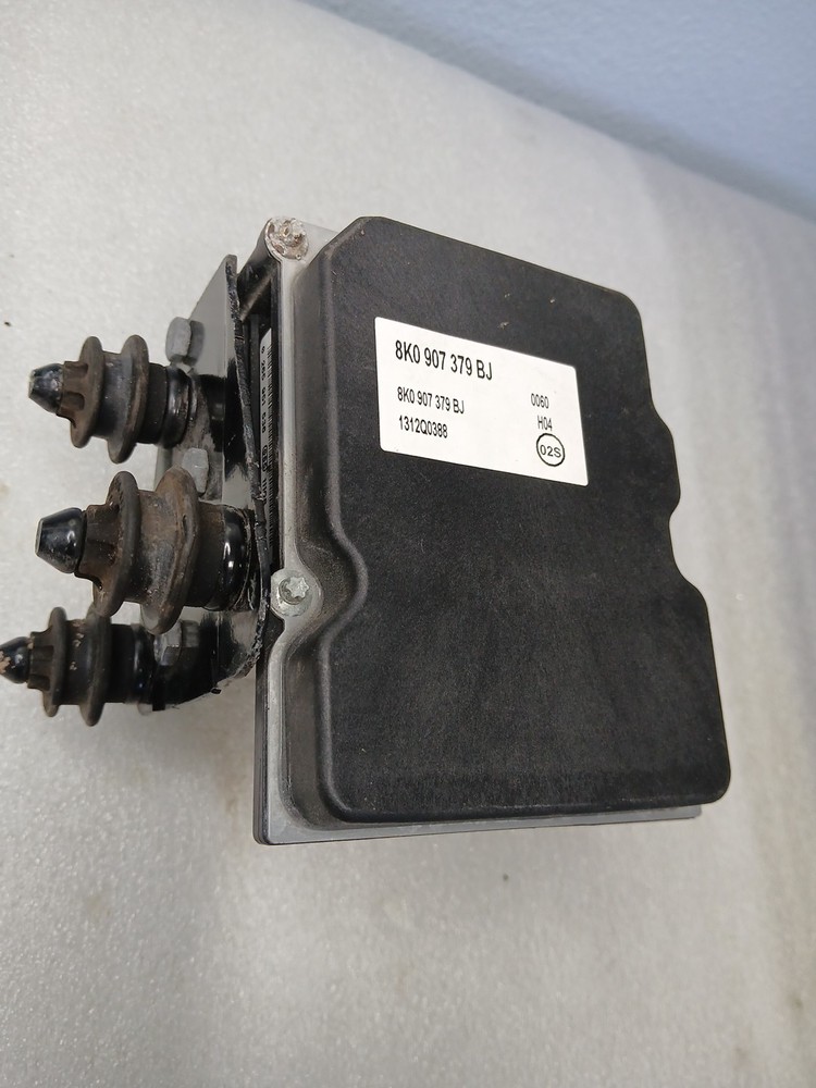 10-12 AUDI S4 A4 A5 ABS Anti-Lock Brake Pump Control Module 8K0 907 379 (RC-3)