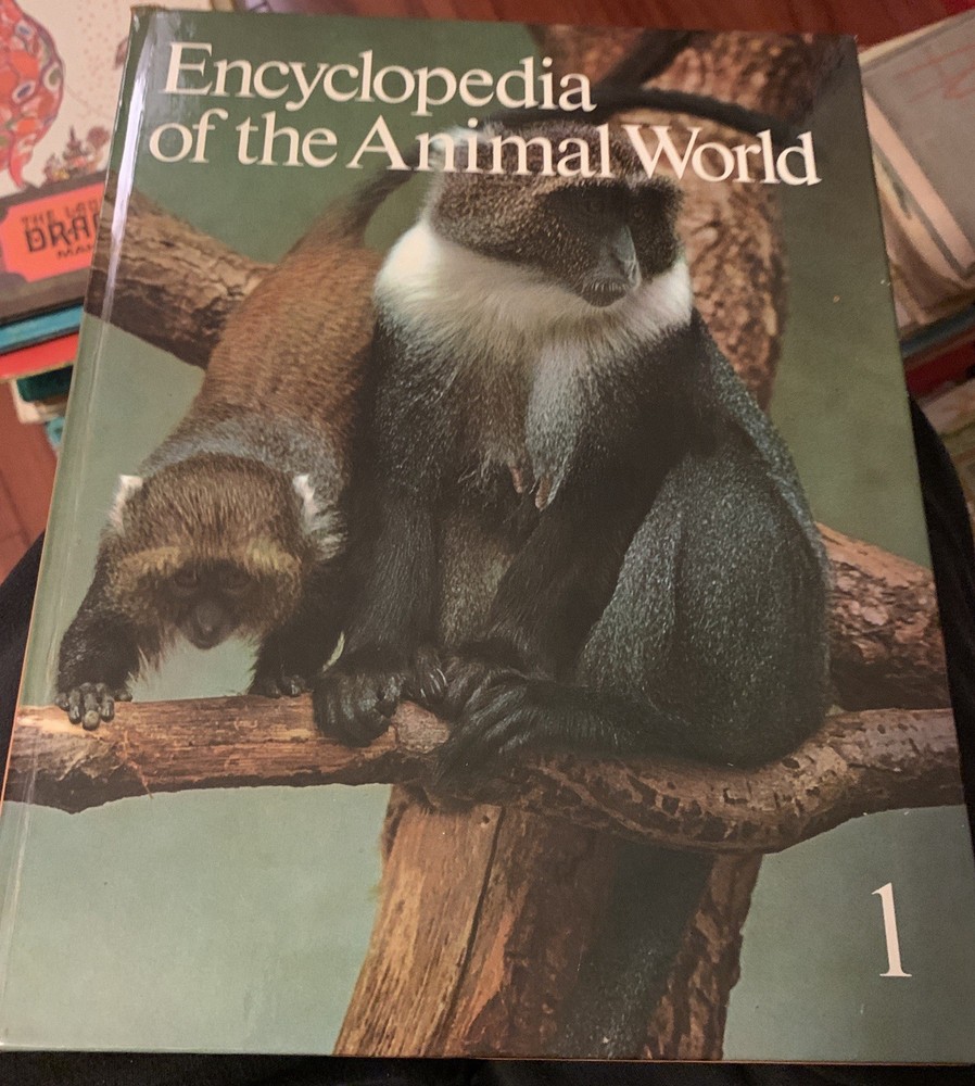 Encyclopedia of the Animal World Vol. 1 Aardvark-Aquarium - De Beer, Sir Gav...