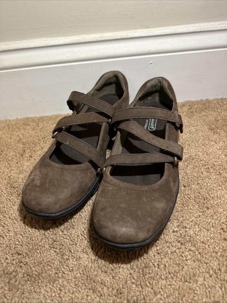 Timberland Women’s Brown Leather Mary Jane Slip On Shoes Anti Fatigue Size 7
