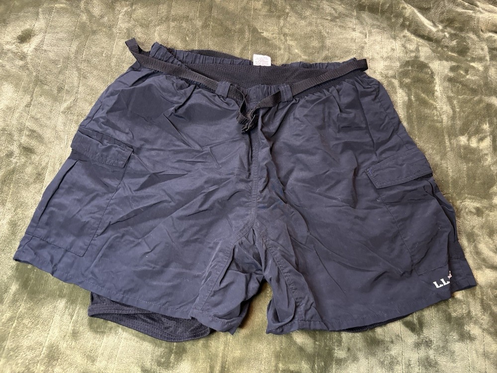 LL Bean Shorts Mens XL Black Vintage 90s USA Belted Lightweight Hiking Lined