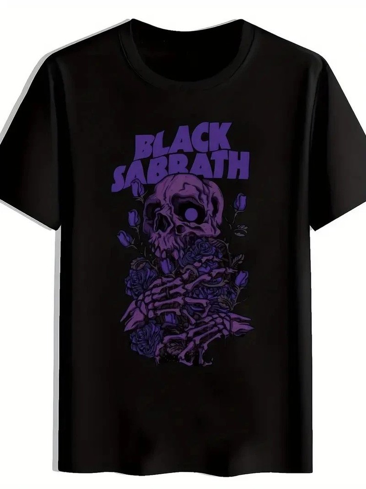 Men'S Black T-Shirt with Purple Skull & Roses Graphic
