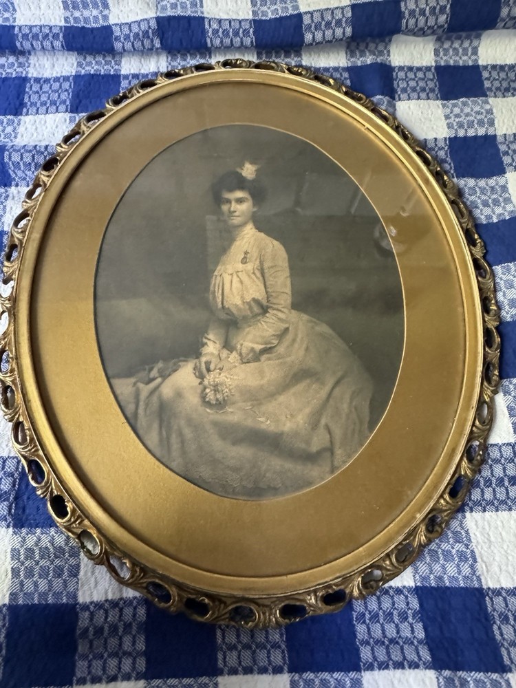 Framed Oval Black & White Victorian Portrait Photograph of Seated Woman