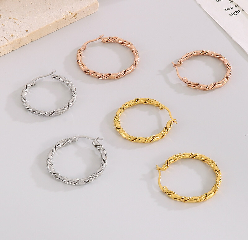 Retro simple fashion titanium steel women's C-shaped twist ear buckle