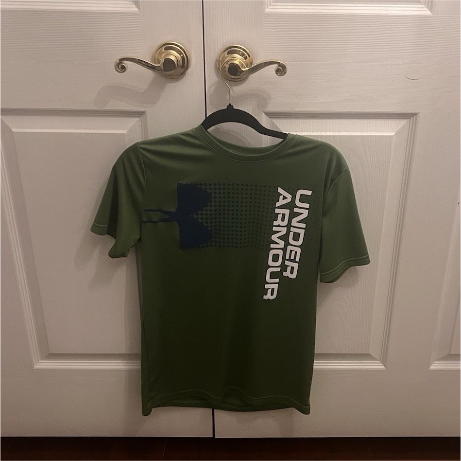 Under Armour Boys Green Graphic Print Short Sleeve Pullover T-Shirt Crew Neck M